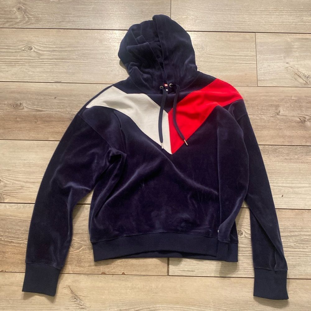 Tommy Hilfiger Velour Large Hooded Sweatshirt